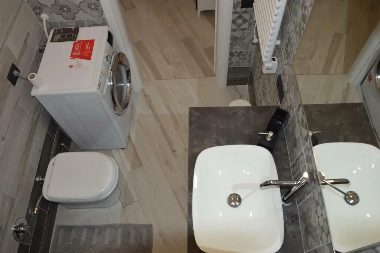 Apartment Silvestri Rom